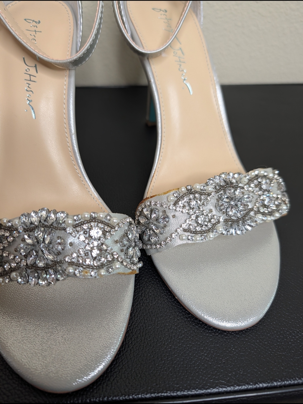 Betsey Johnson Silver Crystal Embellished Satin Heels Ankle Strap Size 9 - Picture 7 of 9